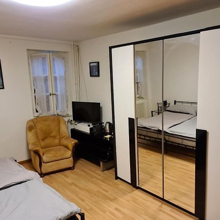 Auberge De Ballens Bagian luar foto