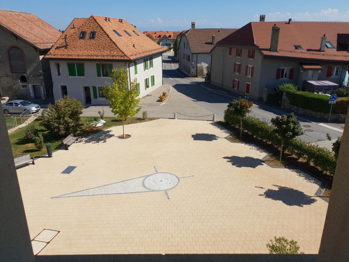 Auberge De Ballens Bagian luar foto