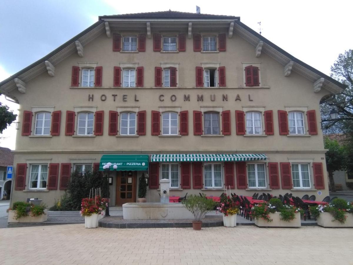 Auberge De Ballens Bagian luar foto