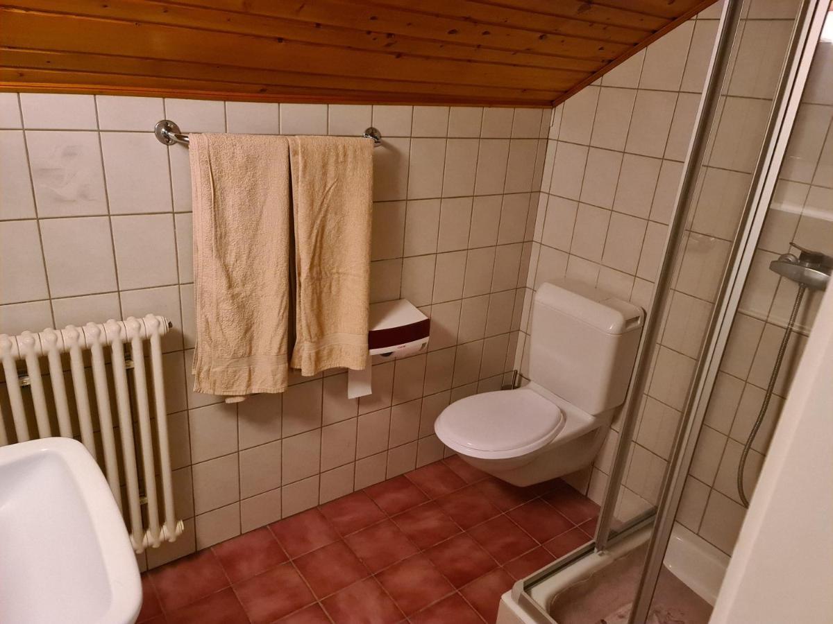 Auberge De Ballens Bagian luar foto