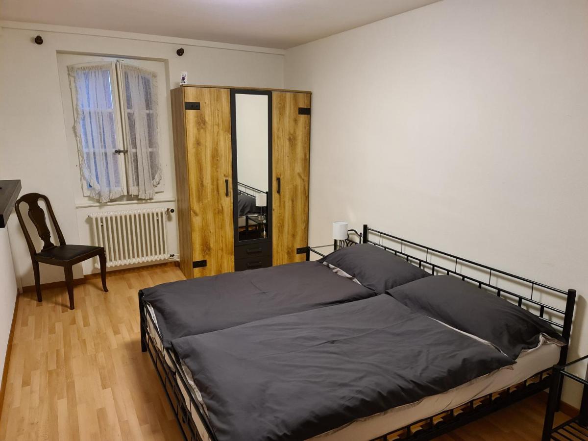 Auberge De Ballens Bagian luar foto